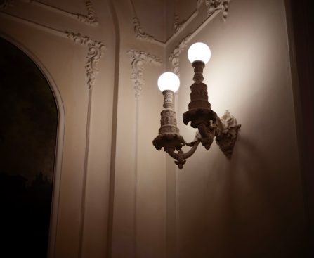 Photo French crystal wall lamp